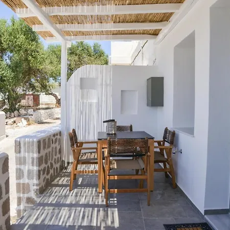 Dream On Milos